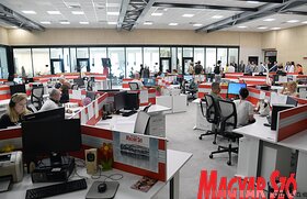 A Vajdasági RTV székházába látogatott a tartományi kormányfő