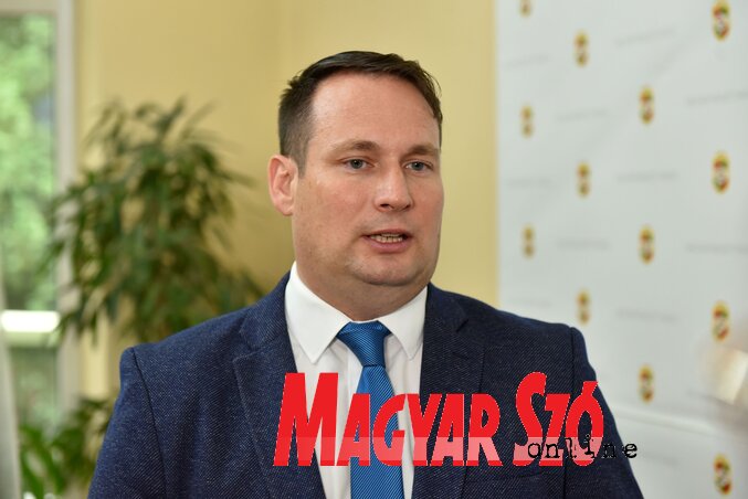 Fremond Árpád / Molnár Edvárd felvétele Fremond Árpád / Molnár Edvárd felvétele