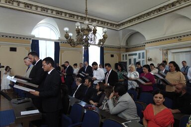 Az alakuló ülés a mandátumok hitelesítésével és eskütétellel kezdődött (Fotó: Vidács Hajnalka)