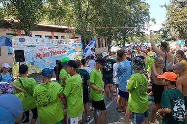 Mintegy 260 gyerek és fiatal érkezett a táborba (Kazinczy Paszterkó Diana felvétele)