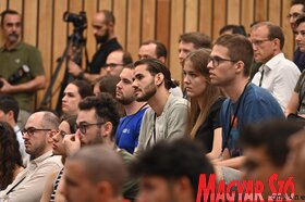 A Kelet-Európai Gépi Tanulás Nyári Iskola ünnepélyes megnyitója Újvidéken