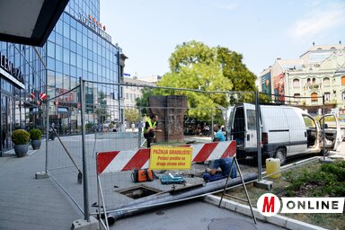 A belvárosban az aluljáró környékén vezettek be gyalogosforgalom-korlátozást (Fotó: Dávid Csilla felvétele)