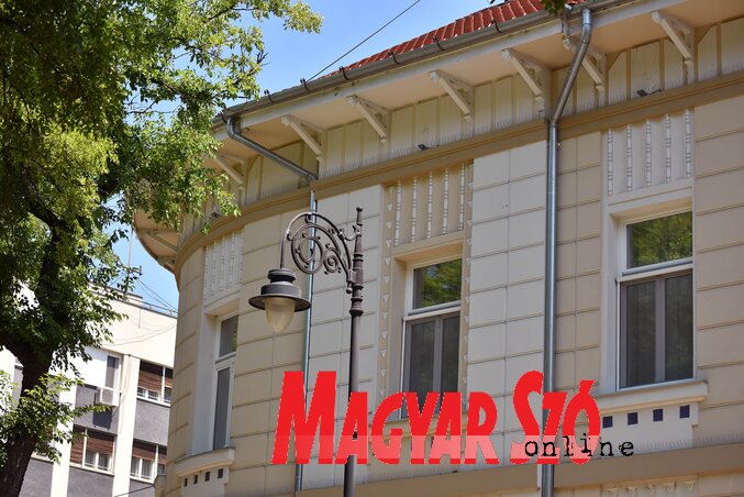 Szárazmalom-épület volt régen (Molnár Edvárd felvétele) Szárazmalom-épület volt régen (Molnár Edvárd felvétele)