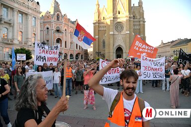 Szerdán Újvidéken szerveztek megmozdulást