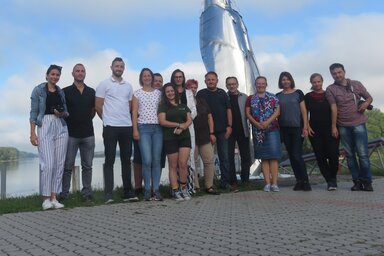 A legutóbbi riporttábor résztvevői Apatinban, a Duna partján (Fotó: Martinek Imre))