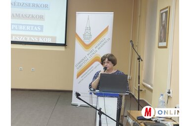 Raffay Éva a Szabadkai Nyári Akadémián (Lukács Melinda felvétele)