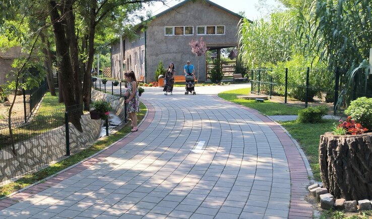 A vrnjci állatkert egy rendezett, tiszta parkban van (Dávid Csilla felvétele) A vrnjci állatkert egy rendezett, tiszta parkban van (Dávid Csilla felvétele)