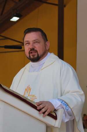 Verebélyi Árpád, a kegyhely rektora (Fotó: Kálóci Karola) Verebélyi Árpád, a kegyhely rektora (Fotó: Kálóci Karola)