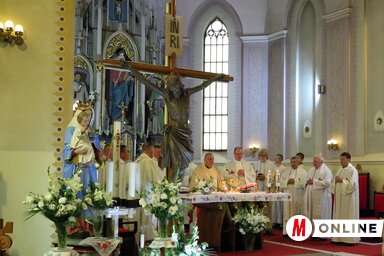 A búcsúnapi szentmise (Fotó: Kecskés István felvétele)