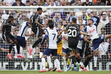A londoni derbi egyetlen gólját Gabriel érte el (Fotó: Beta/AP)