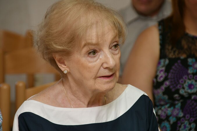 Vujicsics Marietta (Fotó: Puskás Károly felvétele) Vujicsics Marietta (Fotó: Puskás Károly felvétele)