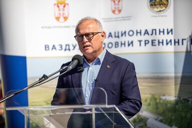 Goran Vesić: Szerbia előbb kezdett el repülőket gyártani, mint autókat (Fotó: Beta)