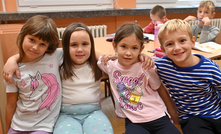 Az elsős különítményhez Lilla (balról) is csatlakozott. Mellette Léna, Niki és Ábel (Fotó: Ótos András) Az elsős különítményhez Lilla (balról) is csatlakozott. Mellette Léna, Niki és Ábel (Fotó: Ótos András)