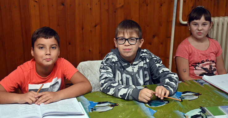 Gerő Attila és Tényi Krisztián felsősként is látogatják a napközit (Fotó: Ótos András) Gerő Attila és Tényi Krisztián felsősként is látogatják a napközit (Fotó: Ótos András)