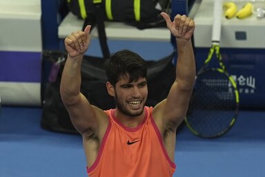 Alcaraz várta a világelsőt a döntőben (Fotó: Beta/AP)