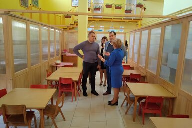 Fejlesztő eszközök, belső festés és kerítés teszi jobbá az óvodát (Bajić Jenei Klementina felvétele)