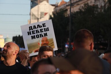 Augusztusban nagy tömeg vonult utcákra a lítiumkitermelés ellen tiltakozva. A Beta felvétele Belgrádban készült