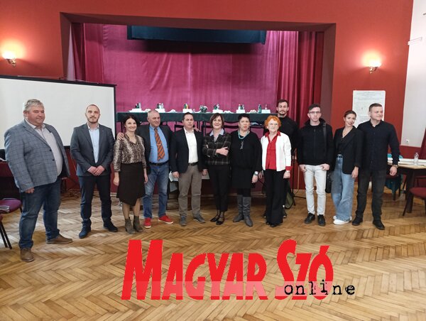 Szervezők és támogatók (egy része) Szervezők és támogatók (egy része)