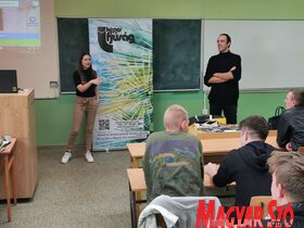 A Képes Ifjúság a topolyai Sinkovics József Műszaki Középiskolában