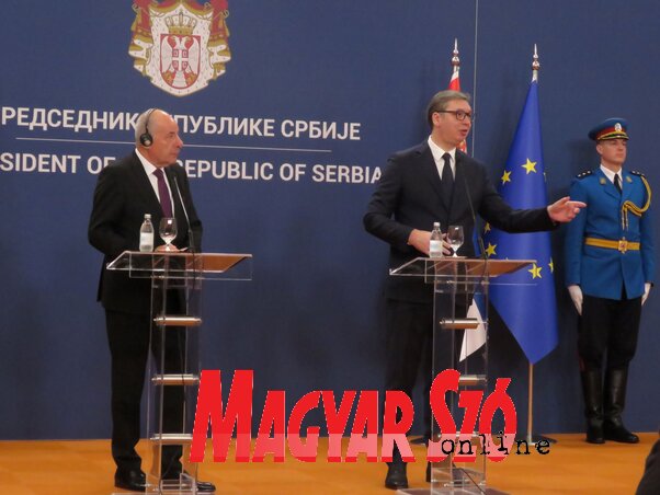 Aleksandar Vučić: A Vajdasági Magyar Szövetség a barátság és a testvériség hídja Magyarország és Szerbia között (Miklós Hajnalka felvétele) Aleksandar Vučić: A Vajdasági Magyar Szövetség a barátság és a testvériség hídja Magyarország és Szerbia között (Miklós Hajnalka felvétele)