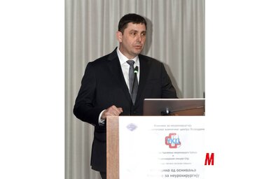 Prof. dr. Gyülvészi Gyula (Ótos András felvétele)