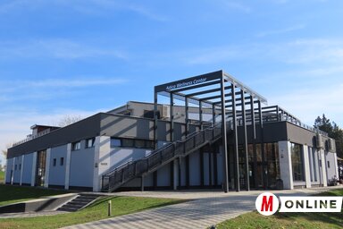 A wellnessközpont áramköltségeit napelemekkel csökkentik (Csincsik Zsolt felvétele) A wellnessközpont áramköltségeit napelemekkel csökkentik (Csincsik Zsolt felvétele)