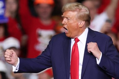 Donald Trump megválasztott amerikai elnök újabb szankciókkal sújtaná Iránt (Fotó: middleeasteye.net)