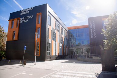 Az újvidéki Zene- és Balettiskola (Fotó: Virc Pamela)