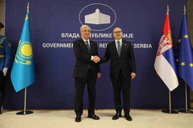 Tokajevet Miloš Vučević kormányfő is fogadta (Fotó: Beta)
