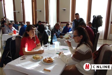 Harminchat szerbiai, magyarországi és szlovákiai pálinkabíráló végzete a minősítést (Fotó: Horváth Zsolt)