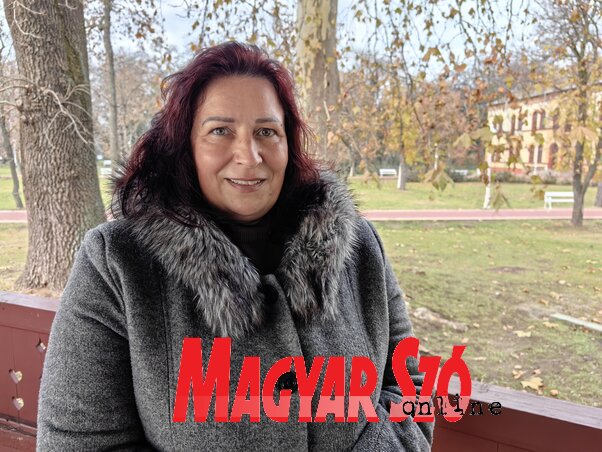 Dencs Valéria (Fotó: Pesevszki Evelyn felvétele) Dencs Valéria (Fotó: Pesevszki Evelyn felvétele)