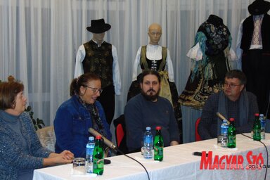A rádió munkatársai a zentai bemutatkozáson (Hotváth Zsolt felvétele)