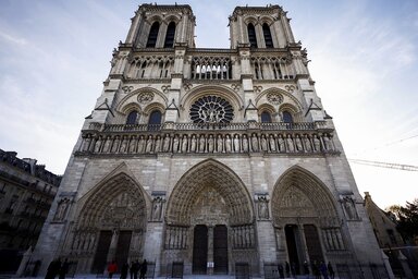 A szerb kormányfő is részt vesz a Notre-Dame-székesegyház megnyitóján (Fotó: Beta/AP)