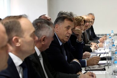 Milorad Dodikot heveny fájdalmak miatt szállították kórházba (Fotó: Beta)