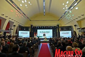 Díszülés a Vajdasági Magyar Szövetség 30 éves fennállása alkalmából