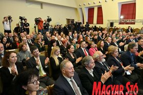 Díszülés a Vajdasági Magyar Szövetség 30 éves fennállása alkalmából