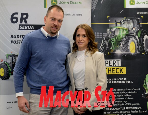 Bíró Csaba és neje (Fotó: Dávid Csilla felvétele) Bíró Csaba és neje (Fotó: Dávid Csilla felvétele)