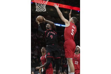 Jović a védekezésből is kivette a részét (Beta/AP)