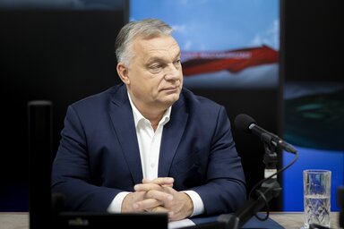 Orbán Viktor a Kossuth rádióban (Fotó: MTI)