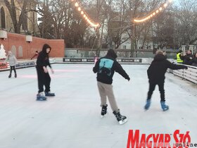 Megnyílt Topolyán a korcsolyapálya