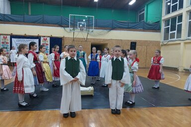 Csillogó gyermekszemek a találkozón (Testvériség Művelődési Egyesület)