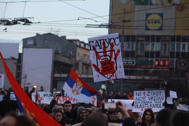 A tiltakozók száma 100 és 102 ezer között mozgott (Fotó: Beta)