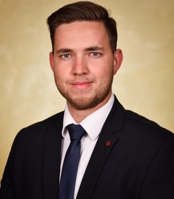 Pletikoszity Árpád (A Magyar Nemzeti Tanács weboldala) Pletikoszity Árpád (A Magyar Nemzeti Tanács weboldala)