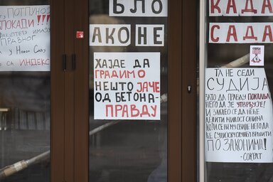 Egyetemi blokád Újvidéken (Fotó: Beta)