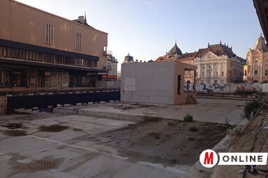 A valamikori korzó legalább 25 méter széles volt, pázsit és virágágyások díszítették (Fotó: Szeli Balázs felvétele)