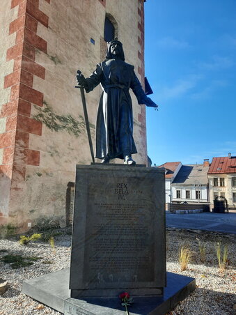 IV. Béla szobra IV. Béla szobra