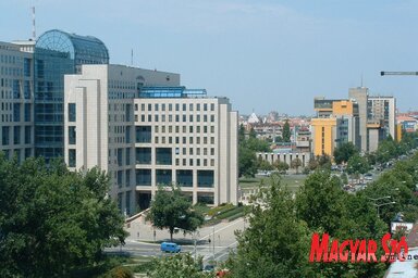 A médiaértesülések szerint félő, hogy a NIS elleni szankciók sokkal szigorúbbnak bizonyulnak, mint azt korábban hallani lehetett (Fotó: Dávid Csilla felvétele)