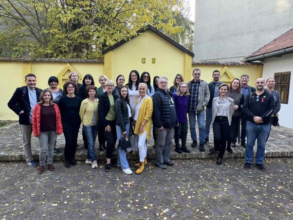 Továbbképzésen vettek részt a Törökbecsei Népkönyvtár munkatársai (Fotó: Törökbecsei Népkönyvtár) Továbbképzésen vettek részt a Törökbecsei Népkönyvtár munkatársai (Fotó: Törökbecsei Népkönyvtár)