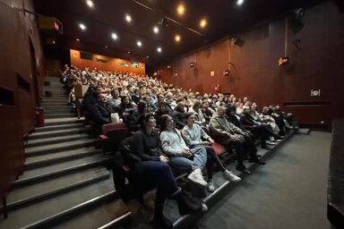 A Ma este gyilkolunk! című filmre sokan voltak kíváncsiak (Firic Mozi)