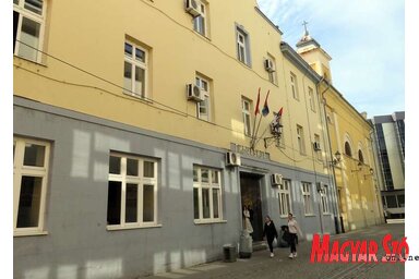 A Nagybecskereki Gimnázium/A Magyar Szó archívuma